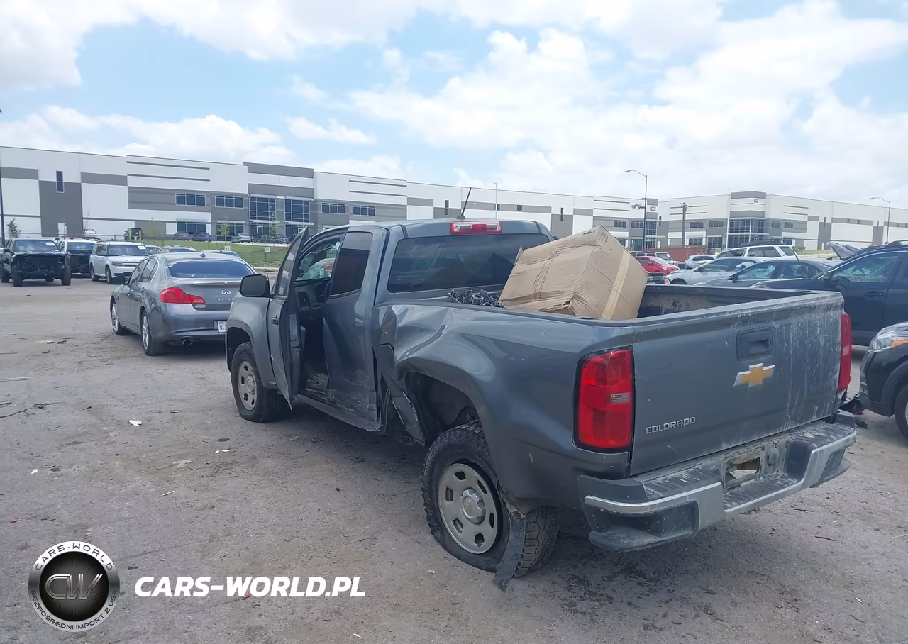 2018 Chevrolet Colorado 2Wd Work Truck VIN:1GCHSBEA2J1317493 - 3