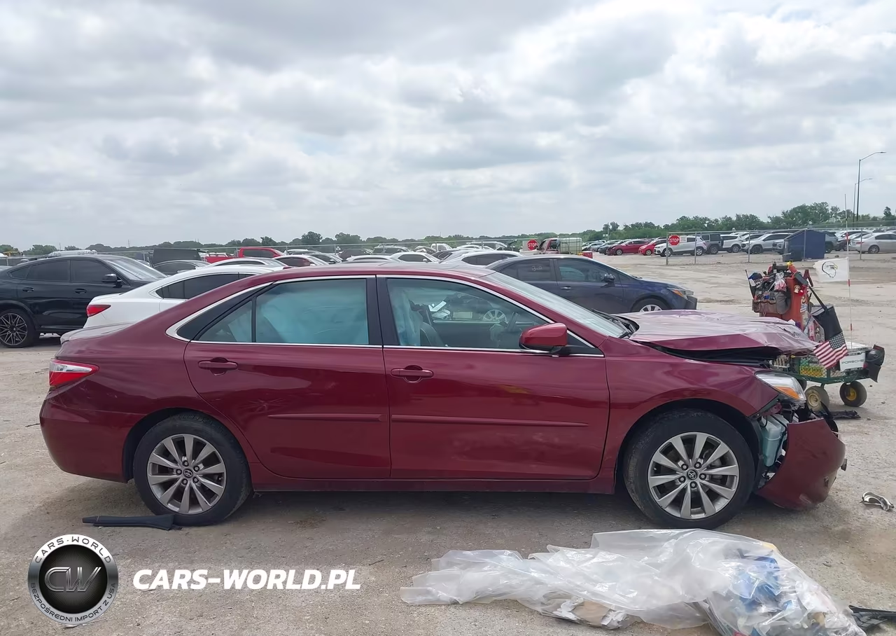 2016 Toyota Camry Xle VIN:4T1BF1FK7GU592310 - 13