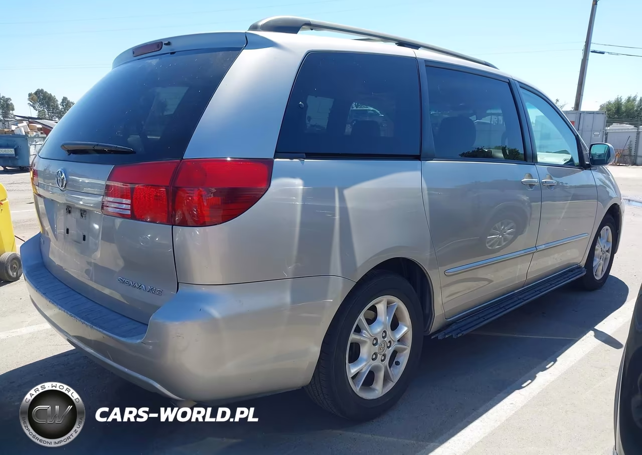 2005 Toyota Sienna Xle VIN:5TDZA22C95S282408 - 4
