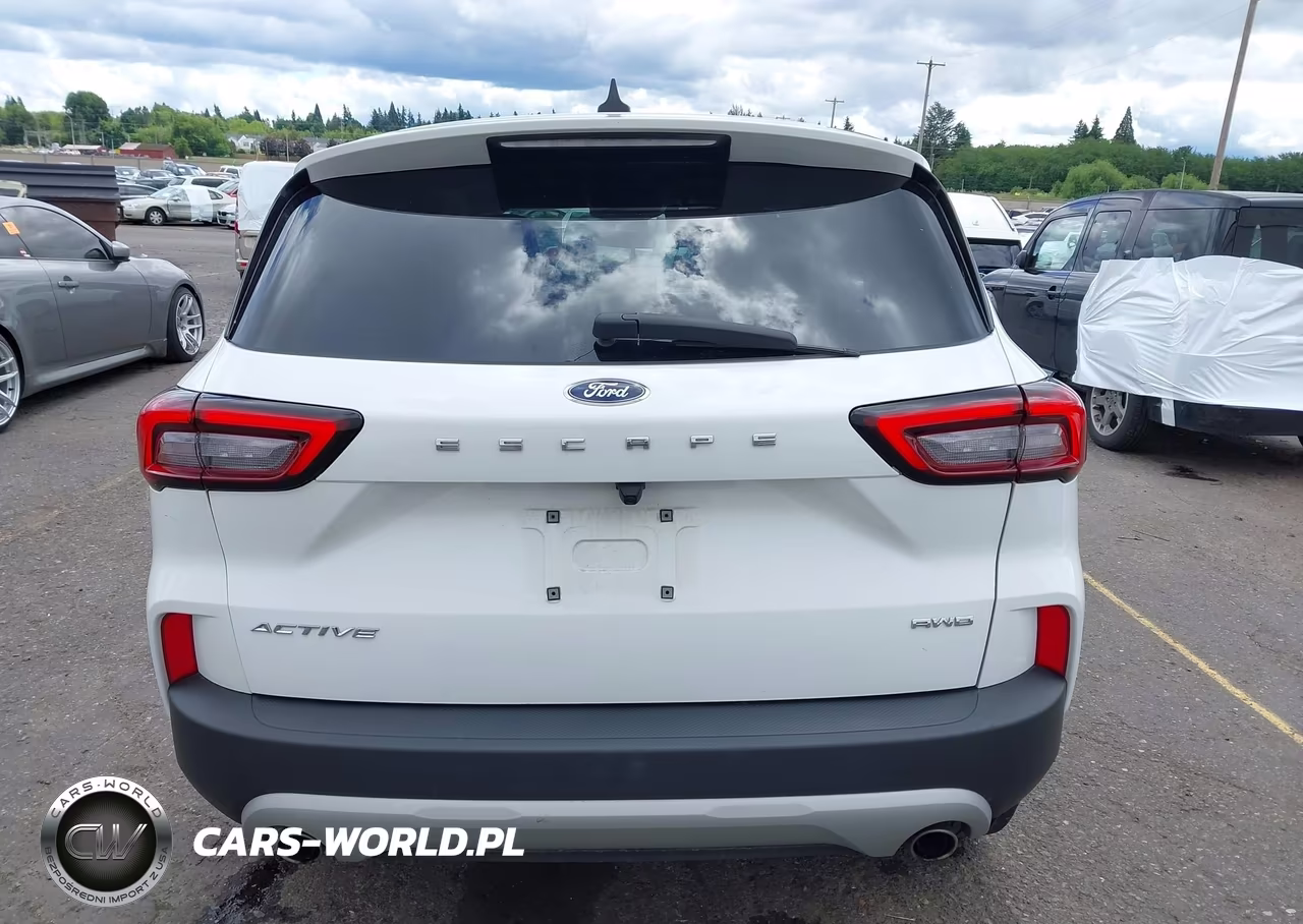 2025 Ford Escape Active VIN:1FMCU9GN5SUA86856 - 17
