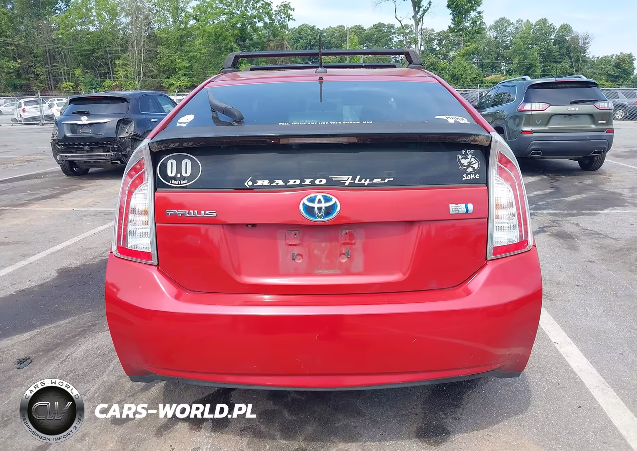 2013 Toyota Prius Three VIN:JTDKN3DU9D5628074 - 16