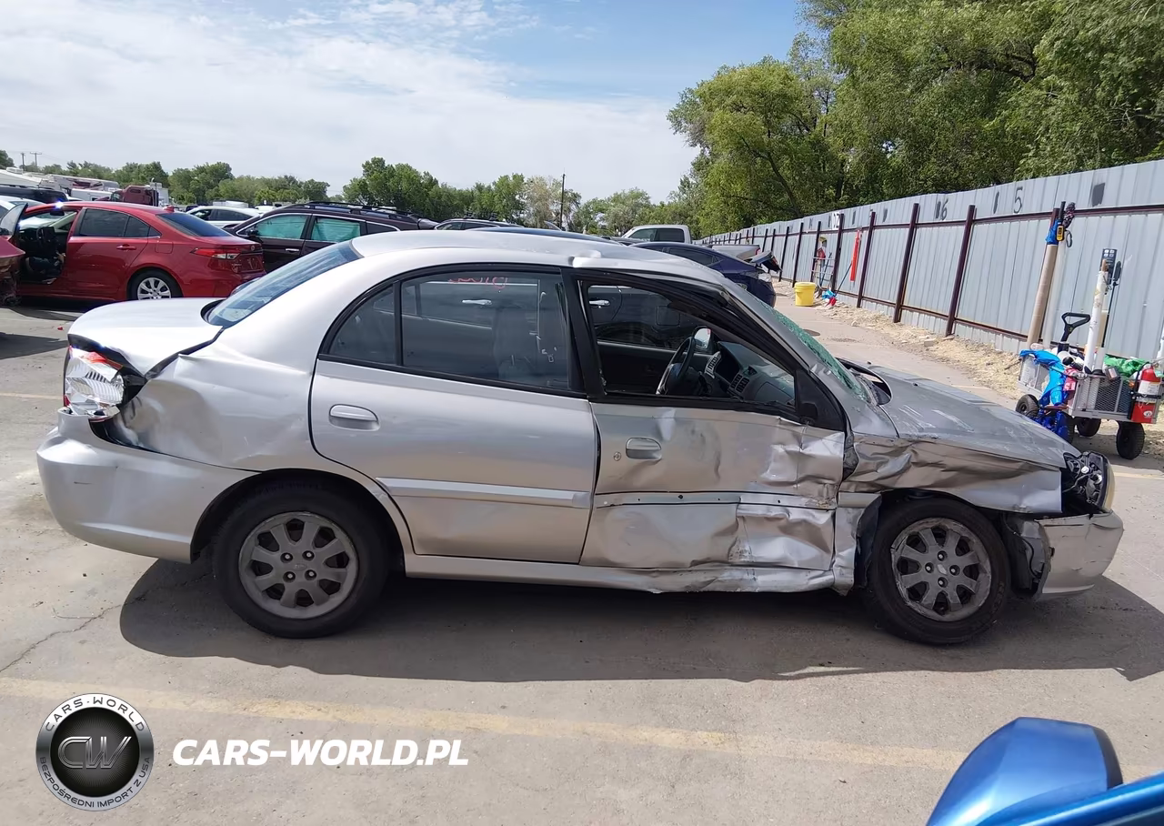 2005 Kia Rio VIN:KNADC125656380891 - 13