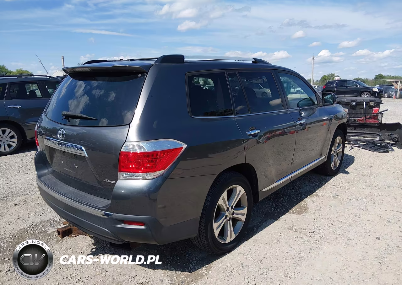 2012 Toyota Highlander Limited V6 VIN:5TDDK3EH8CS120786 - 4