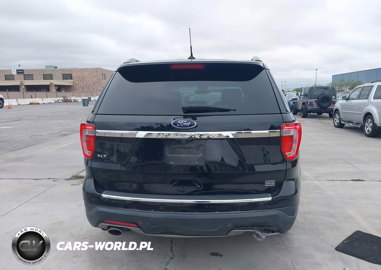 2018 Ford Explorer Xlt VIN:1FM5K7D87JGB57151 - 16