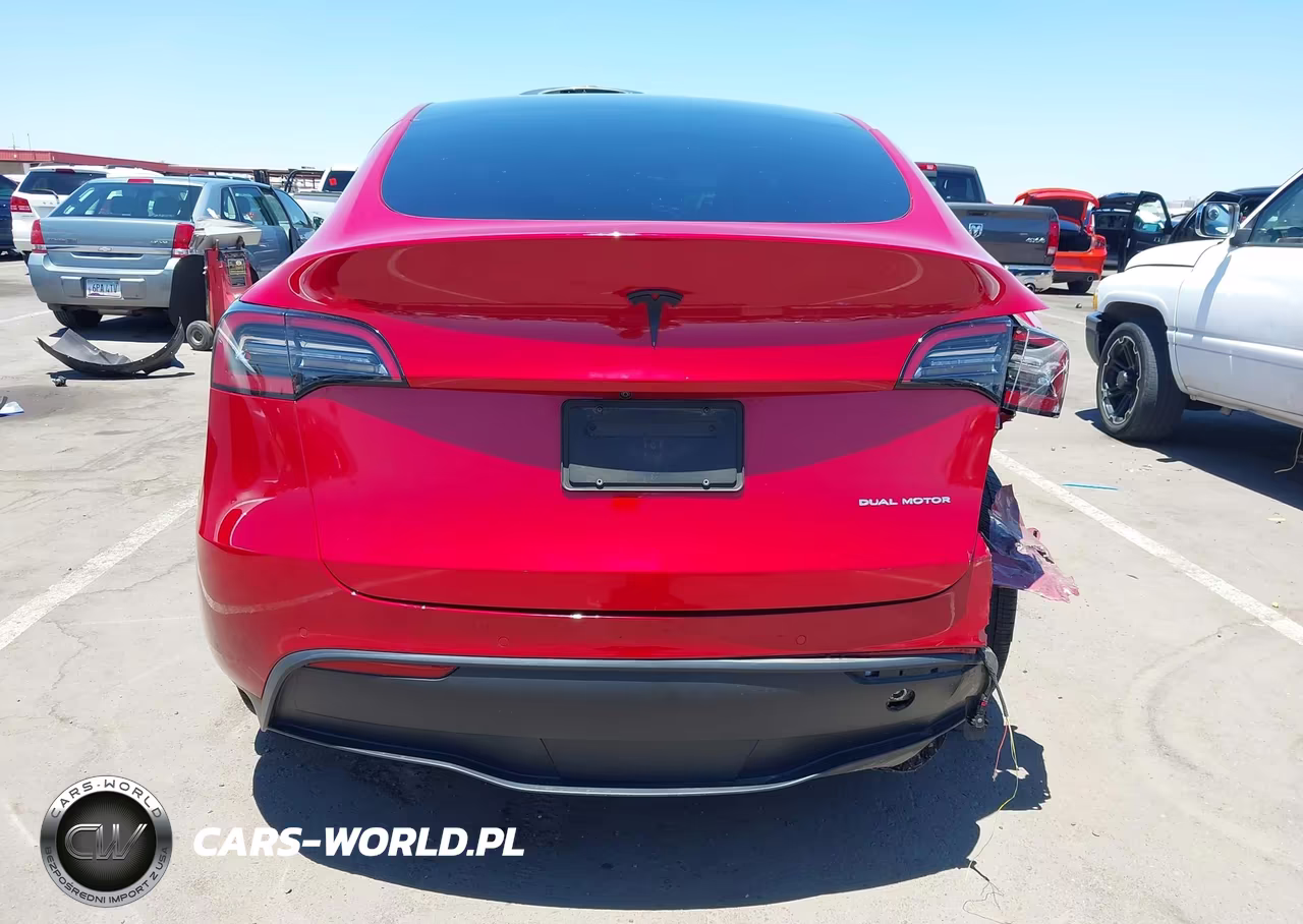 2022 Tesla Model Y Long Range Dual Motor All-Wheel Drive VIN:7SAYGDEE2NF546563 - 16