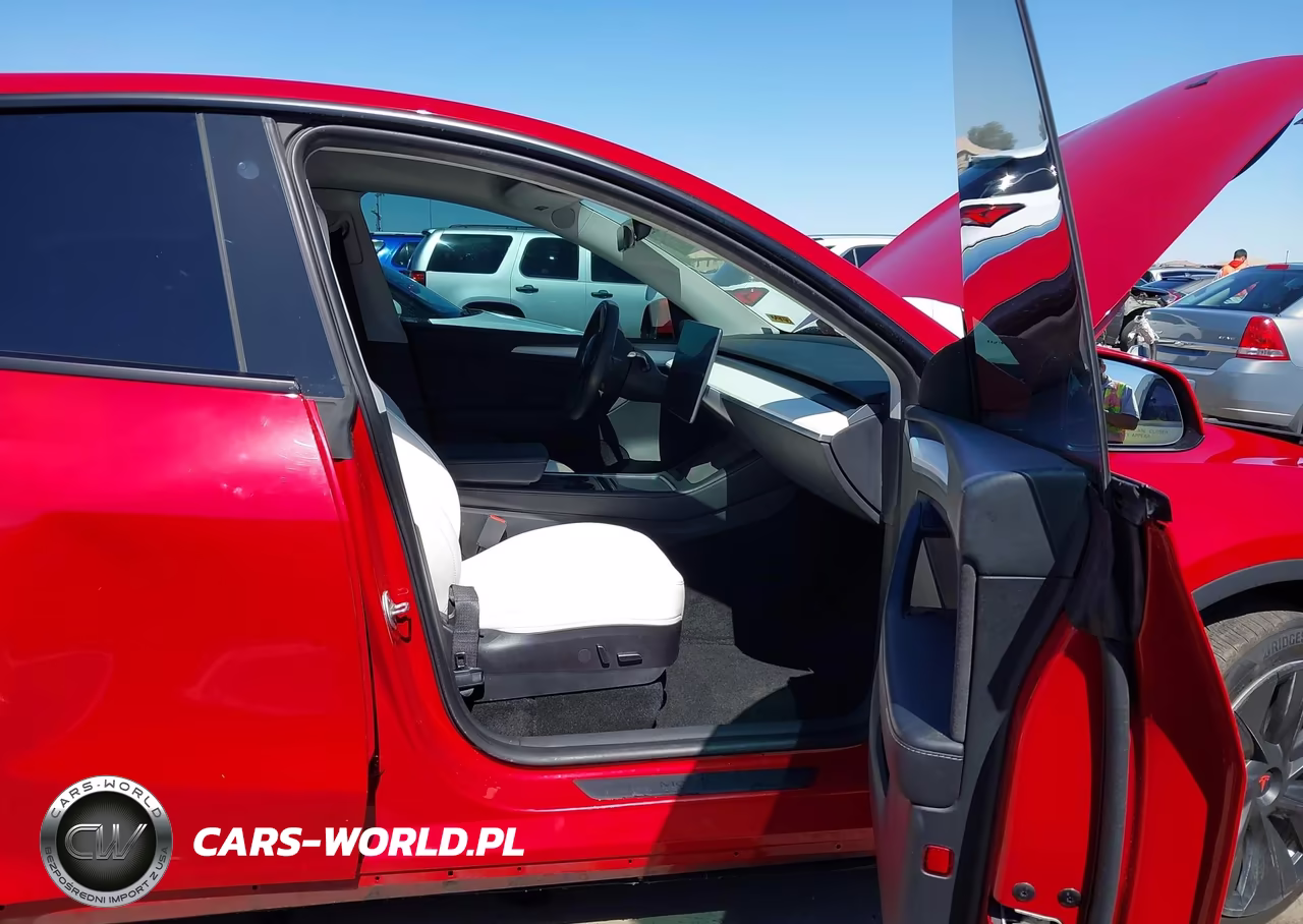 2022 Tesla Model Y Long Range Dual Motor All-Wheel Drive VIN:7SAYGDEE2NF546563 - 5