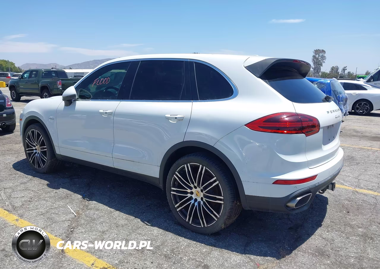 2015 Porsche Cayenne Diesel VIN:WP1AF2A24FLA36567 - 3