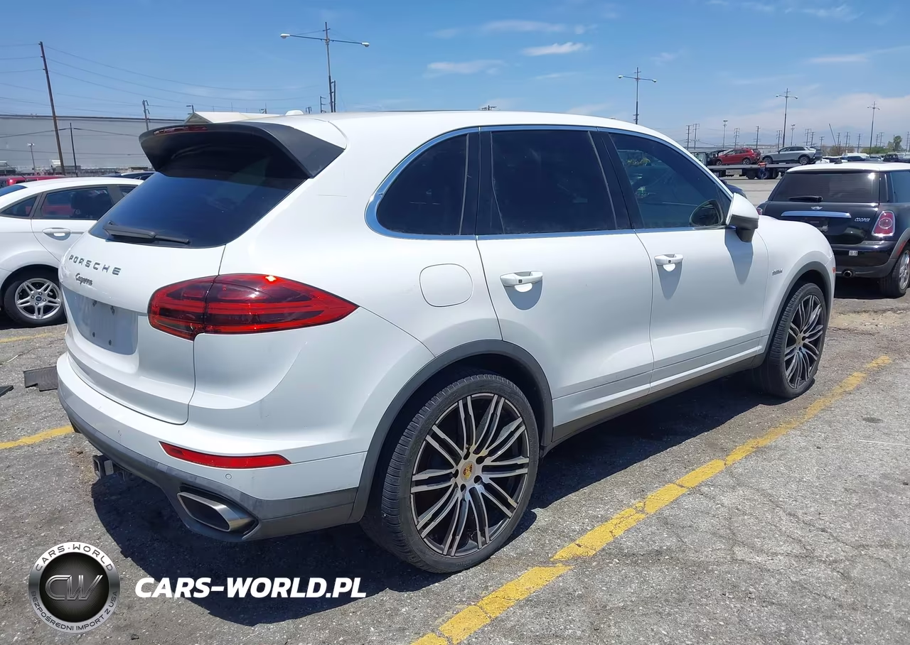 2015 Porsche Cayenne Diesel VIN:WP1AF2A24FLA36567 - 4