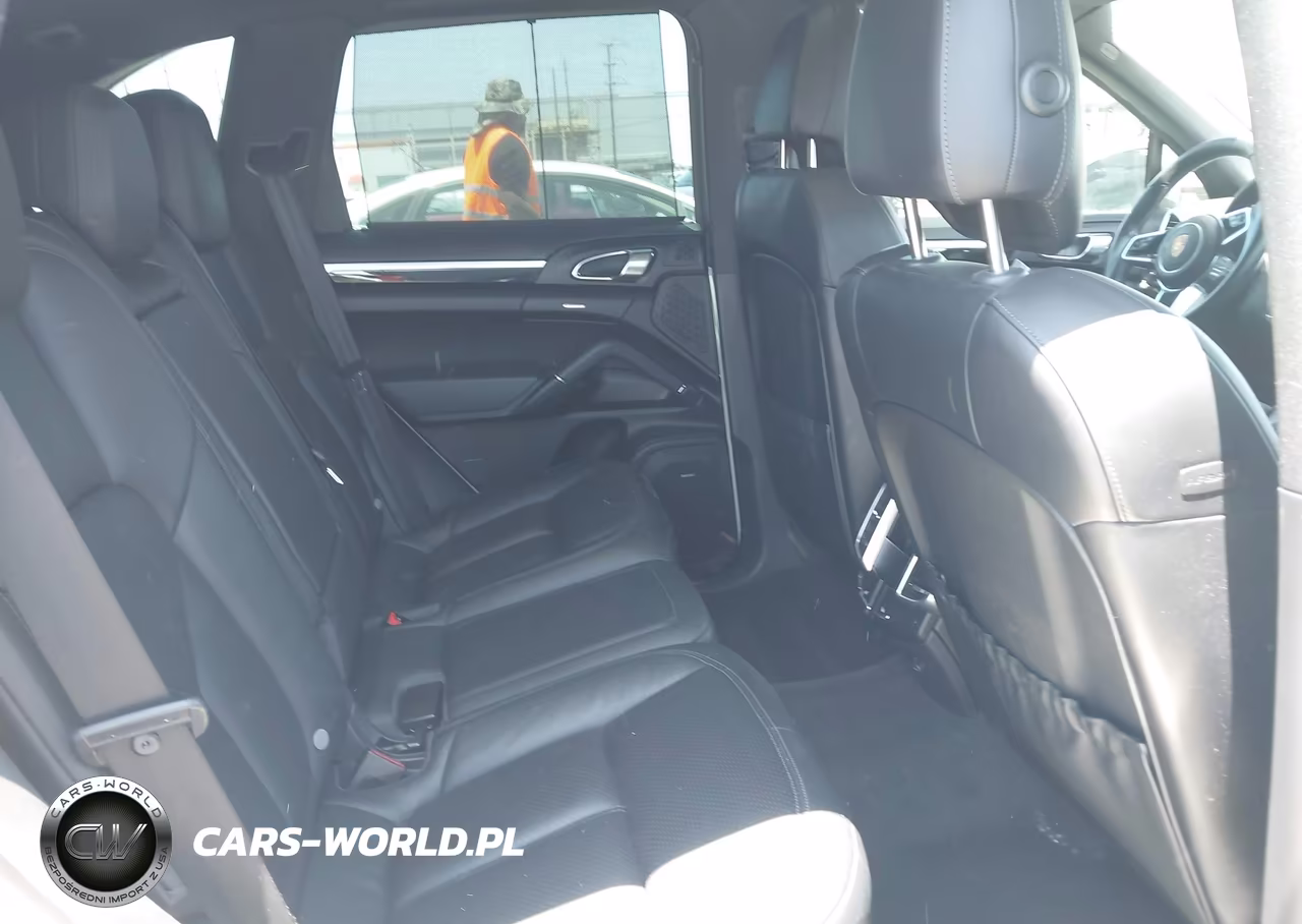 2015 Porsche Cayenne Diesel VIN:WP1AF2A24FLA36567 - 8
