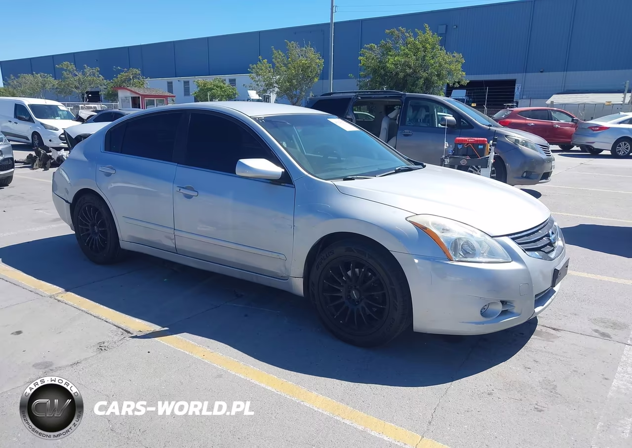2012 Nissan Altima 2.5 S – zdjęcie 1 z 17