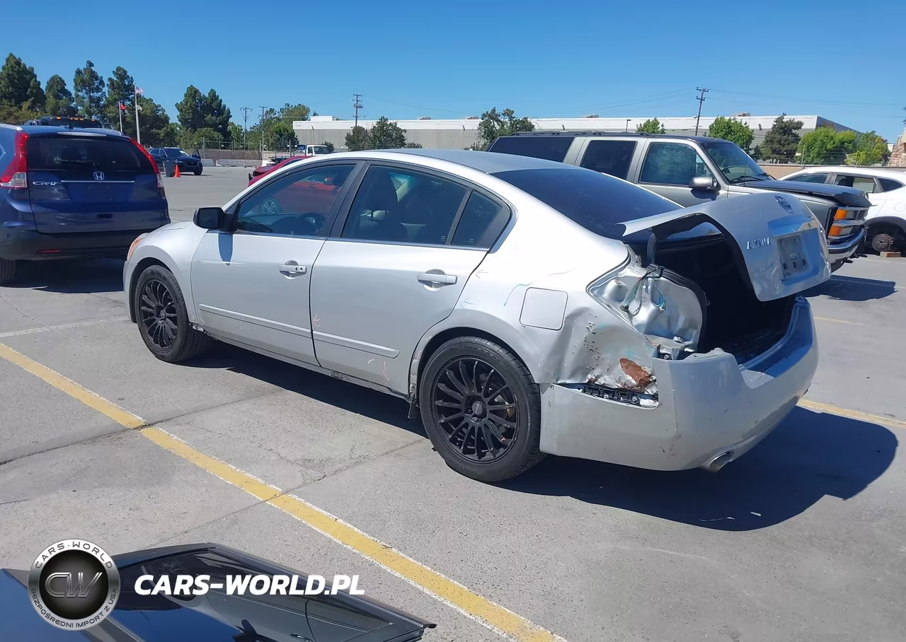 2012 Nissan Altima 2.5 S VIN:1N4AL2AP2CN535749 - 3