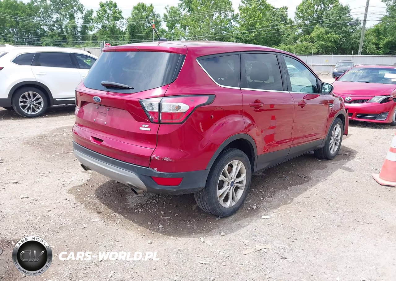 2017 Ford Escape Se VIN:1FMCU0GD1HUD26240 - 4