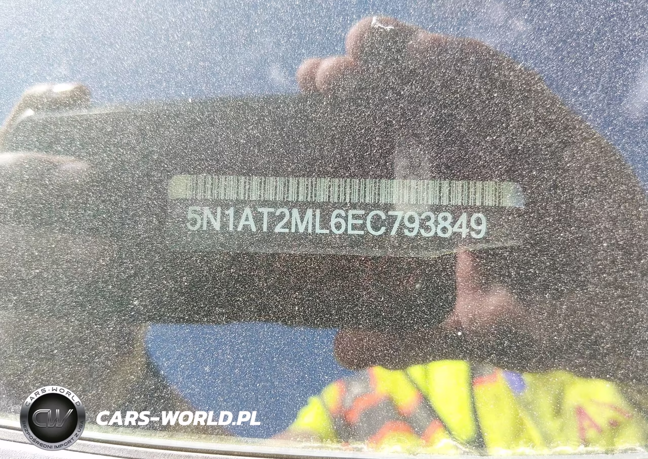 2014 Nissan Rogue Sv VIN:5N1AT2ML6EC793849 - 9