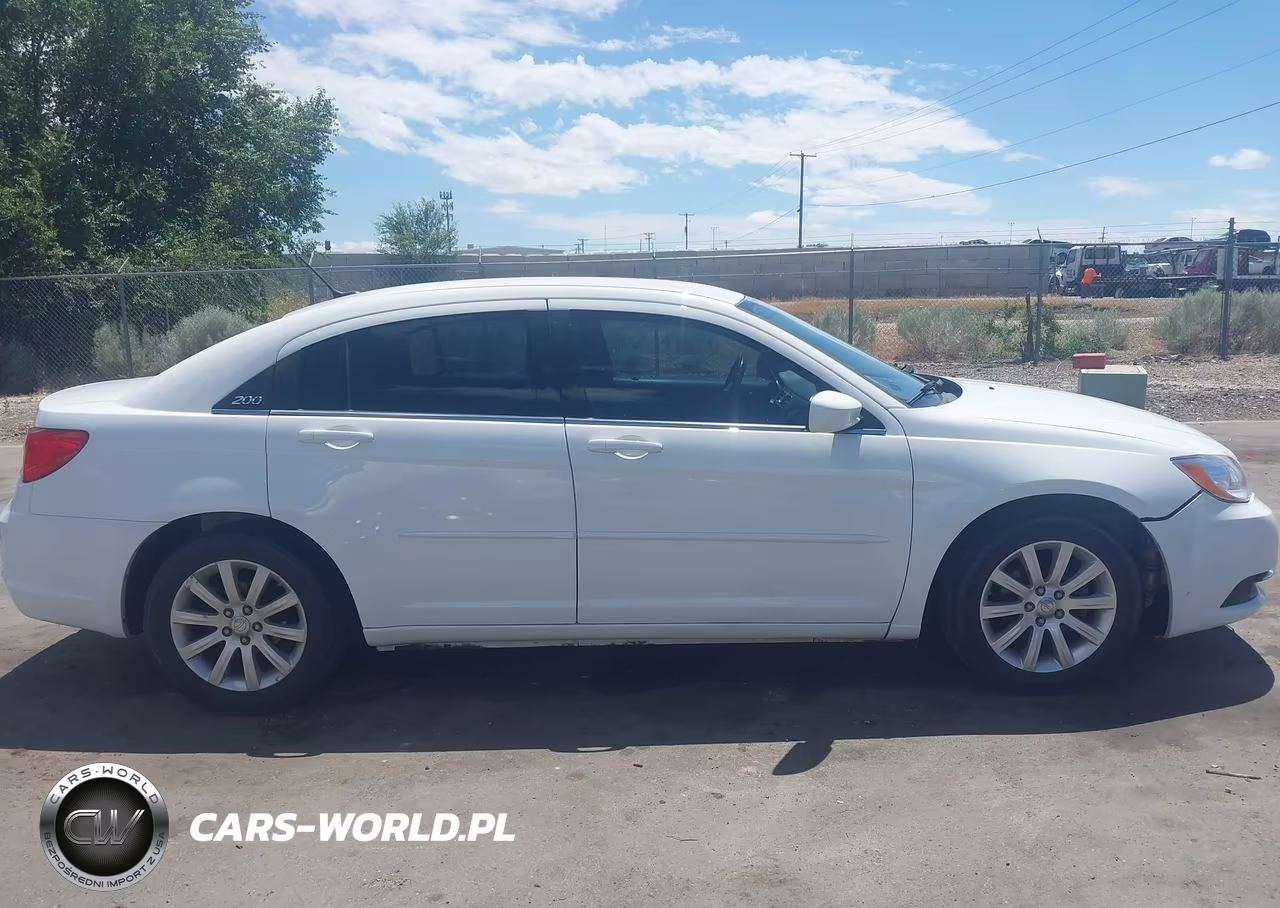 2012 Chrysler 200 Touring VIN:1C3CCBBG1CN321616 - 13