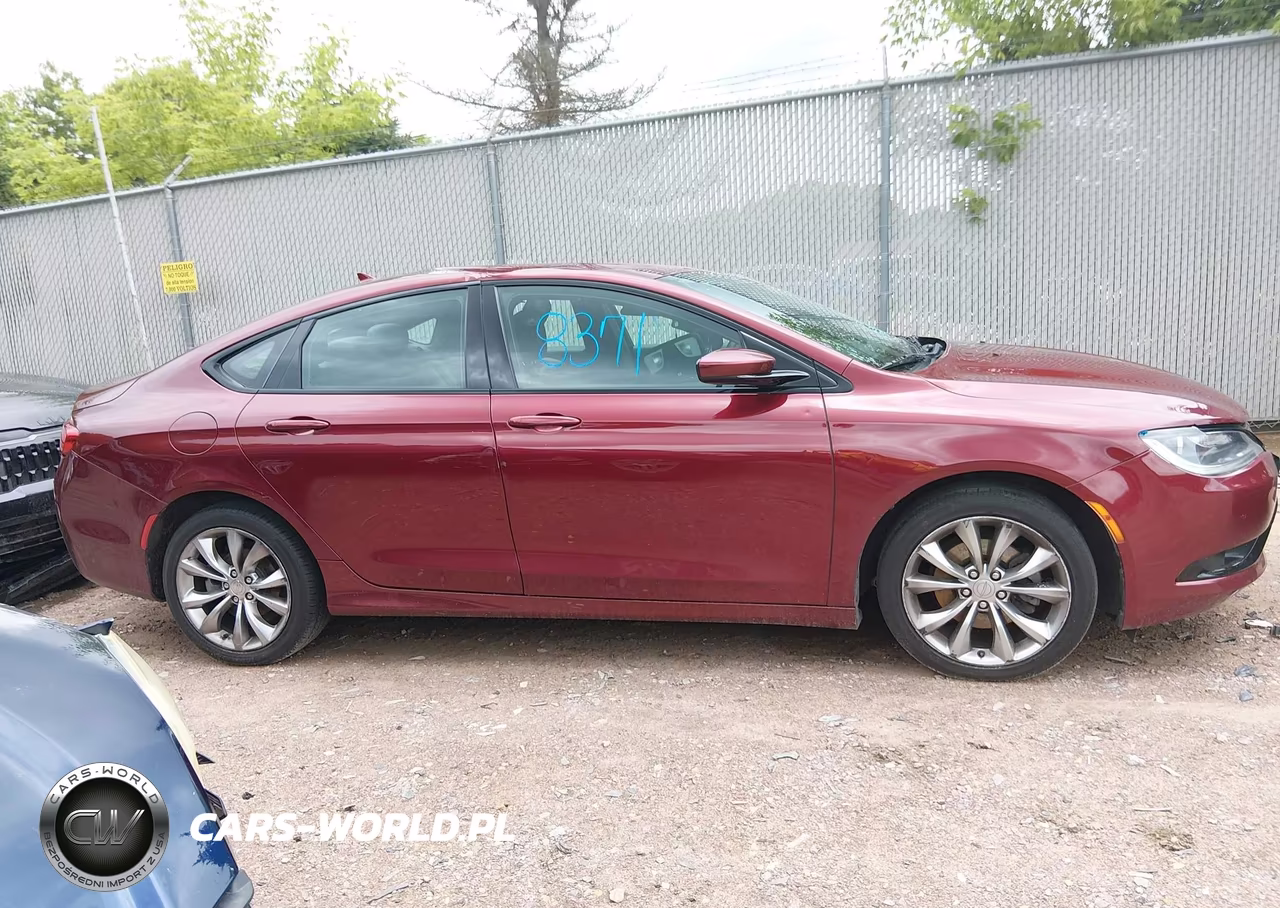 2016 Chrysler 200 S VIN:1C3CCCBB6GN115661 - 13