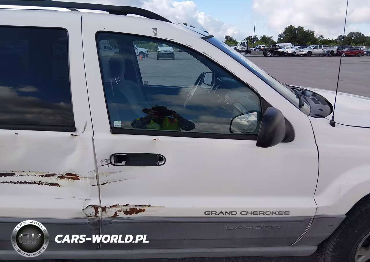 2000 Jeep Grand Cherokee Laredo VIN:1J4GW48S4YC189539 - 18