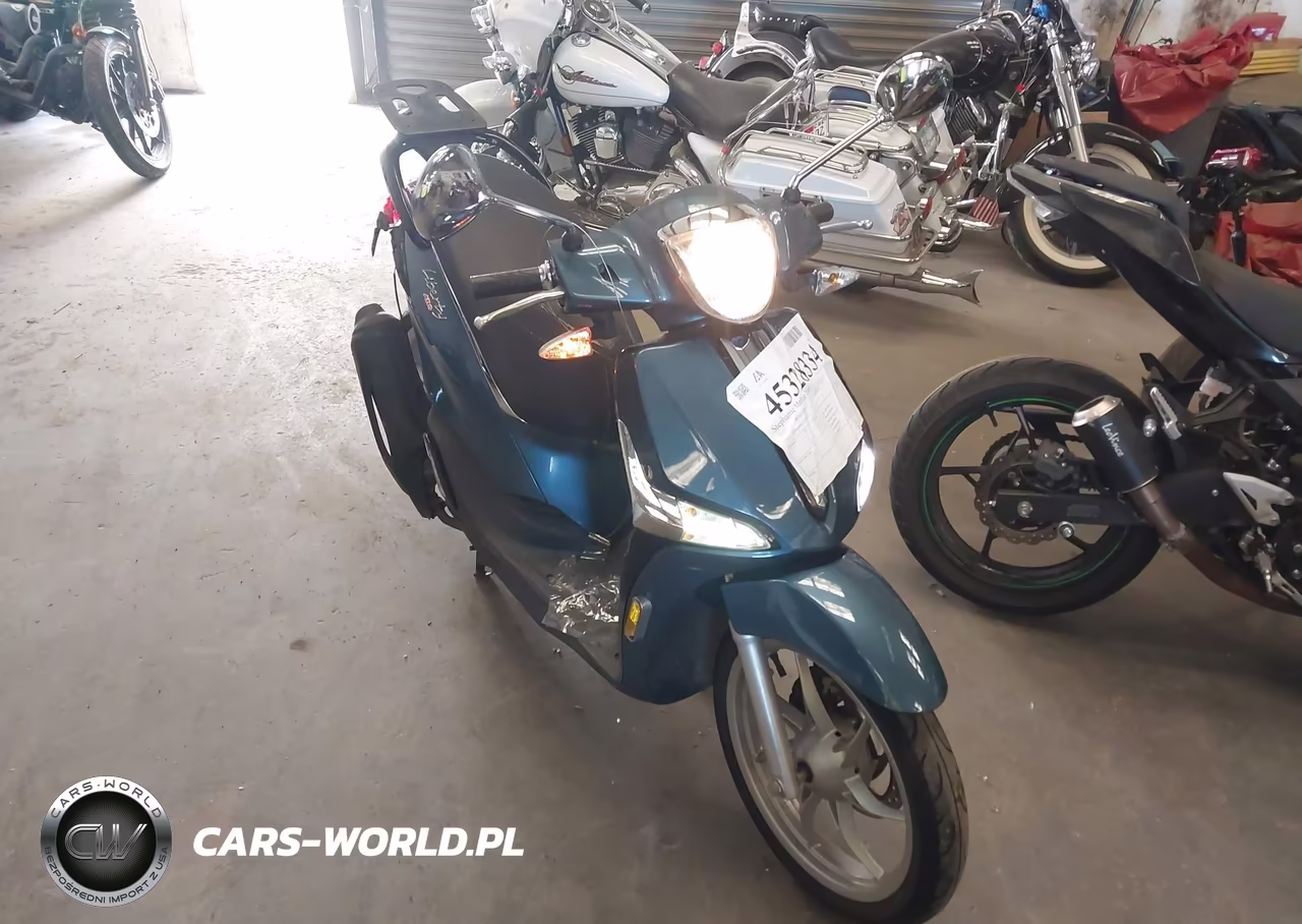 2022 Piaggio Liberty 150-150 S-150 Baci Perugina – zdjęcie 1 z 13