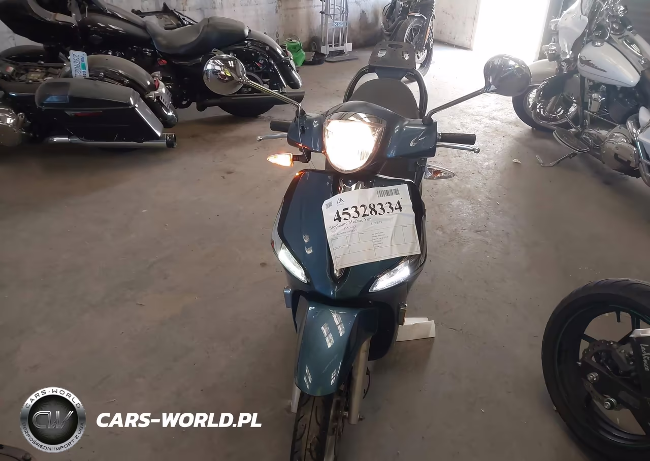 2022 Piaggio Liberty 150-150 S-150 Baci Perugina VIN:ZAPM898G3N7002872 - 5