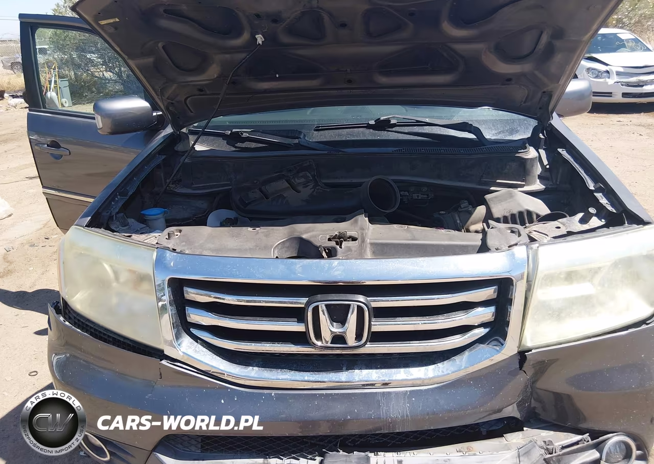 2015 Honda Pilot Touring VIN:5FNYF3H92FB021139 - 10