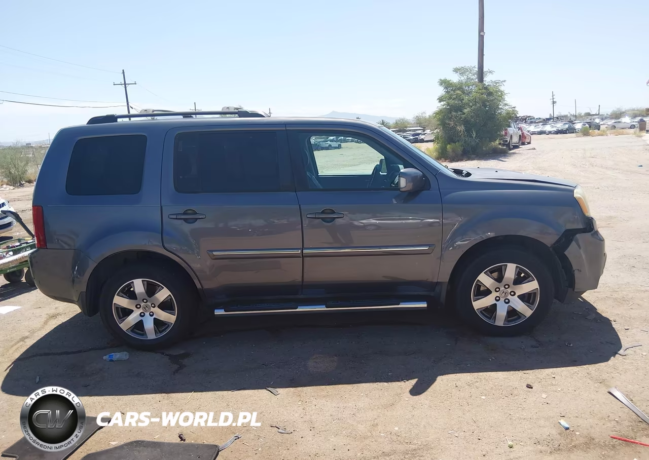 2015 Honda Pilot Touring VIN:5FNYF3H92FB021139 - 12