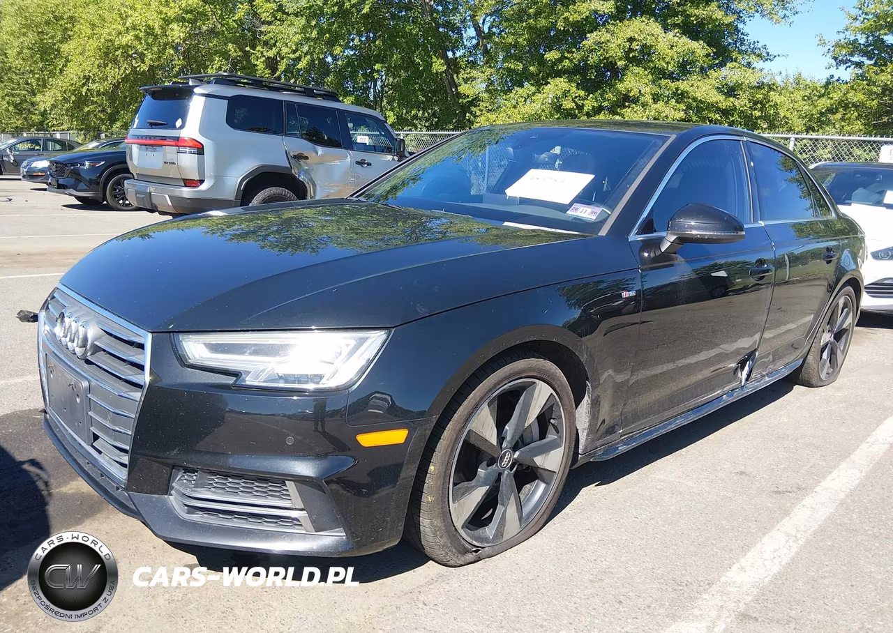 2017 Audi A4 Premium Plus VIN:WAUENAF46HN019722 - 2