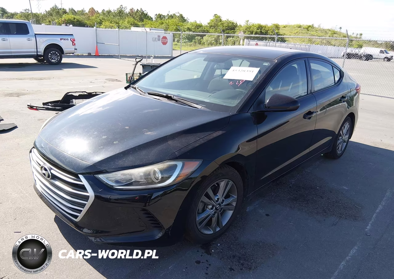 2018 Hyundai Elantra Sel VIN:5NPD84LF0JH236153 - 2