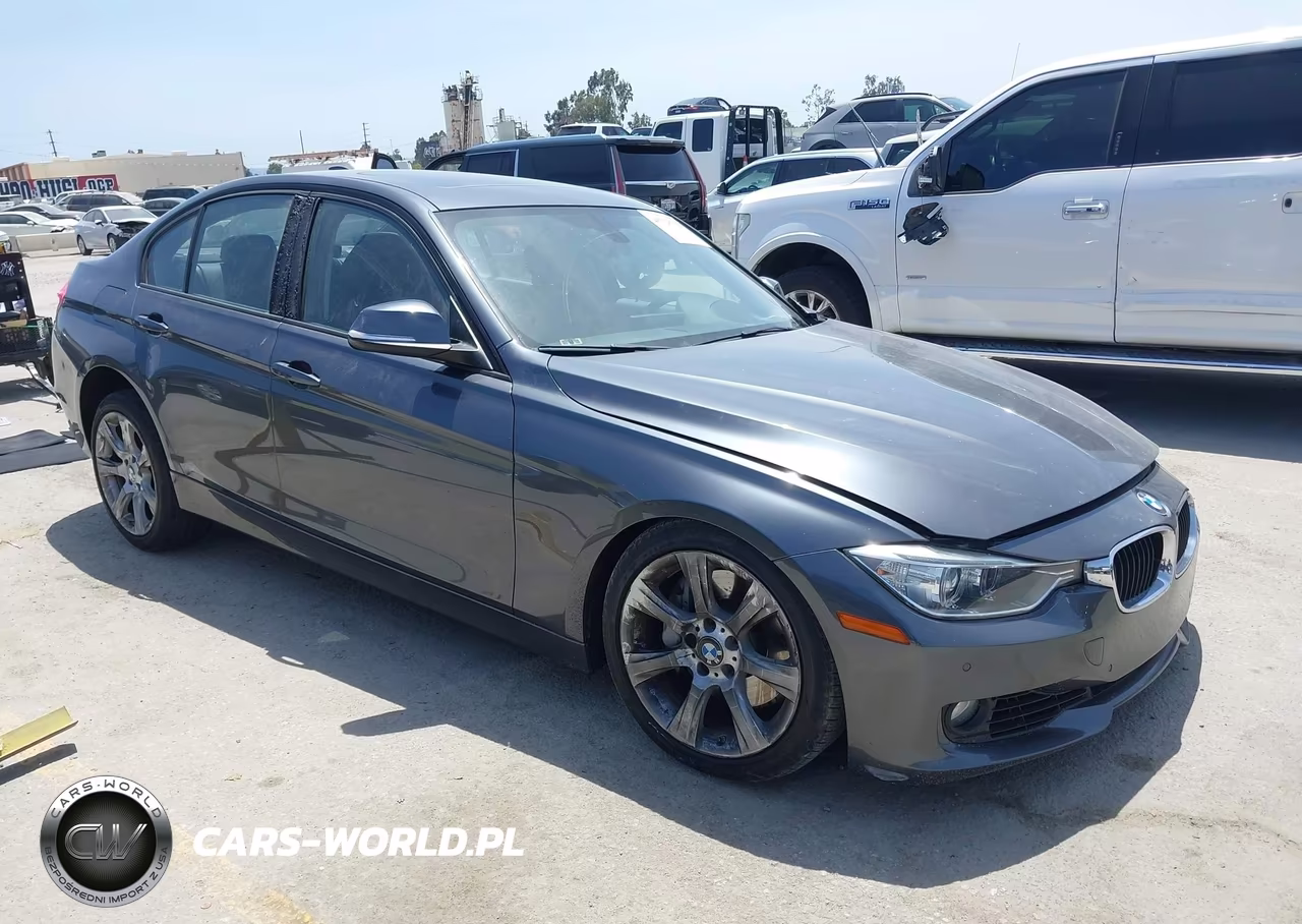 2013 BMW 335I – zdjęcie 1 z 15