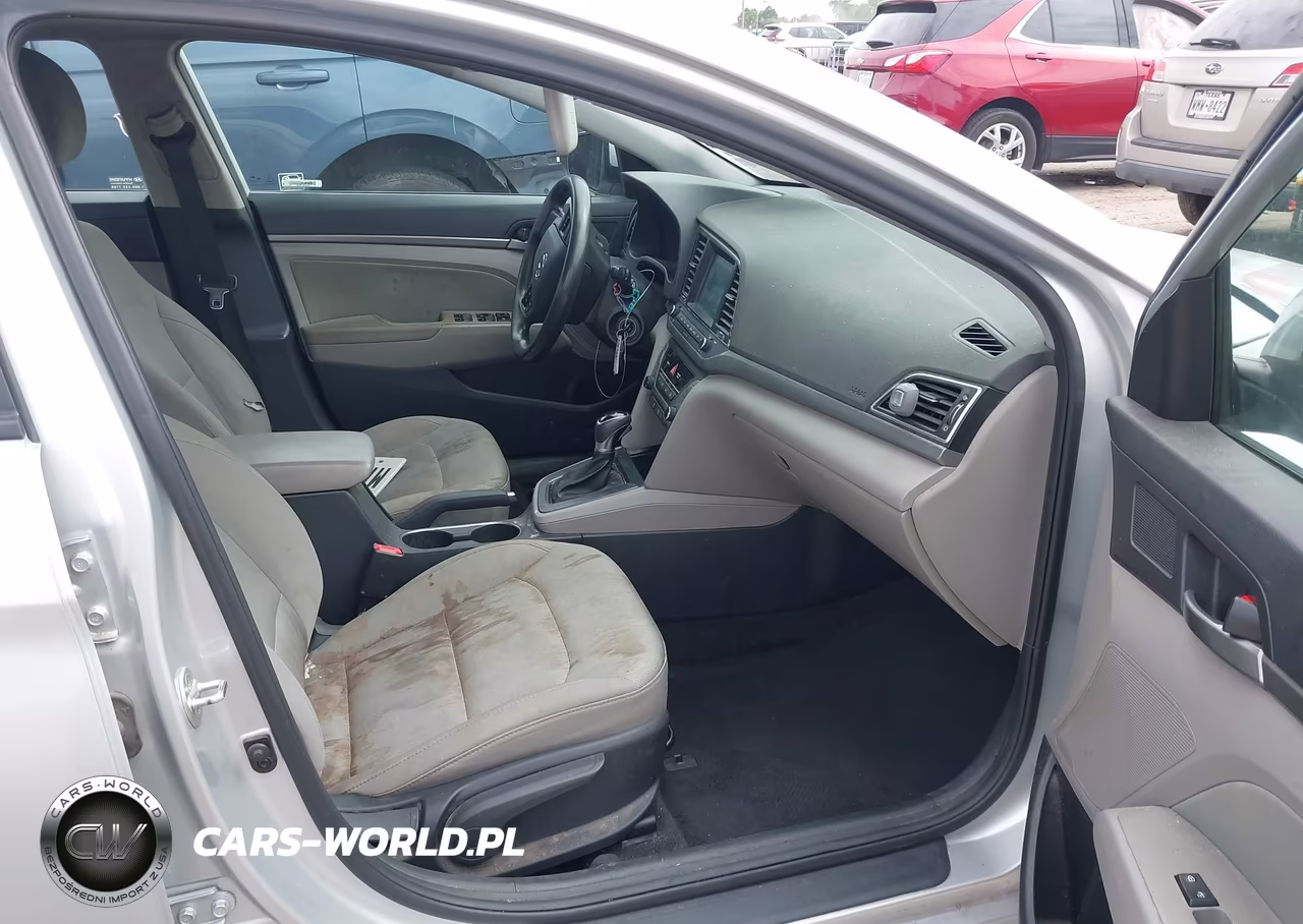 2018 Hyundai Elantra Sel VIN:5NPD84LF6JH246525 - 5