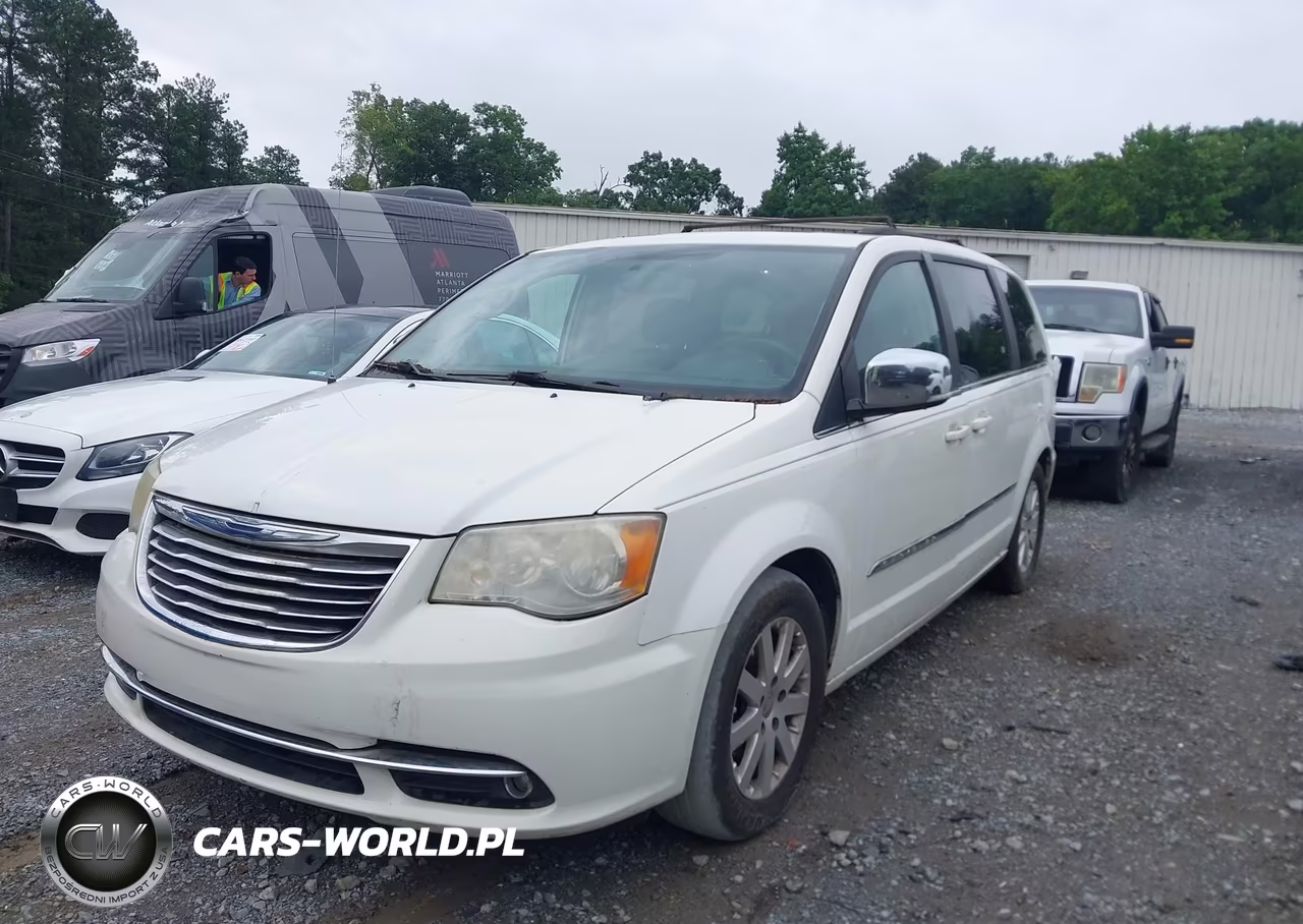 2011 Chrysler Town & Country Touring-L VIN:2A4RR8DG8BR688125 - 2