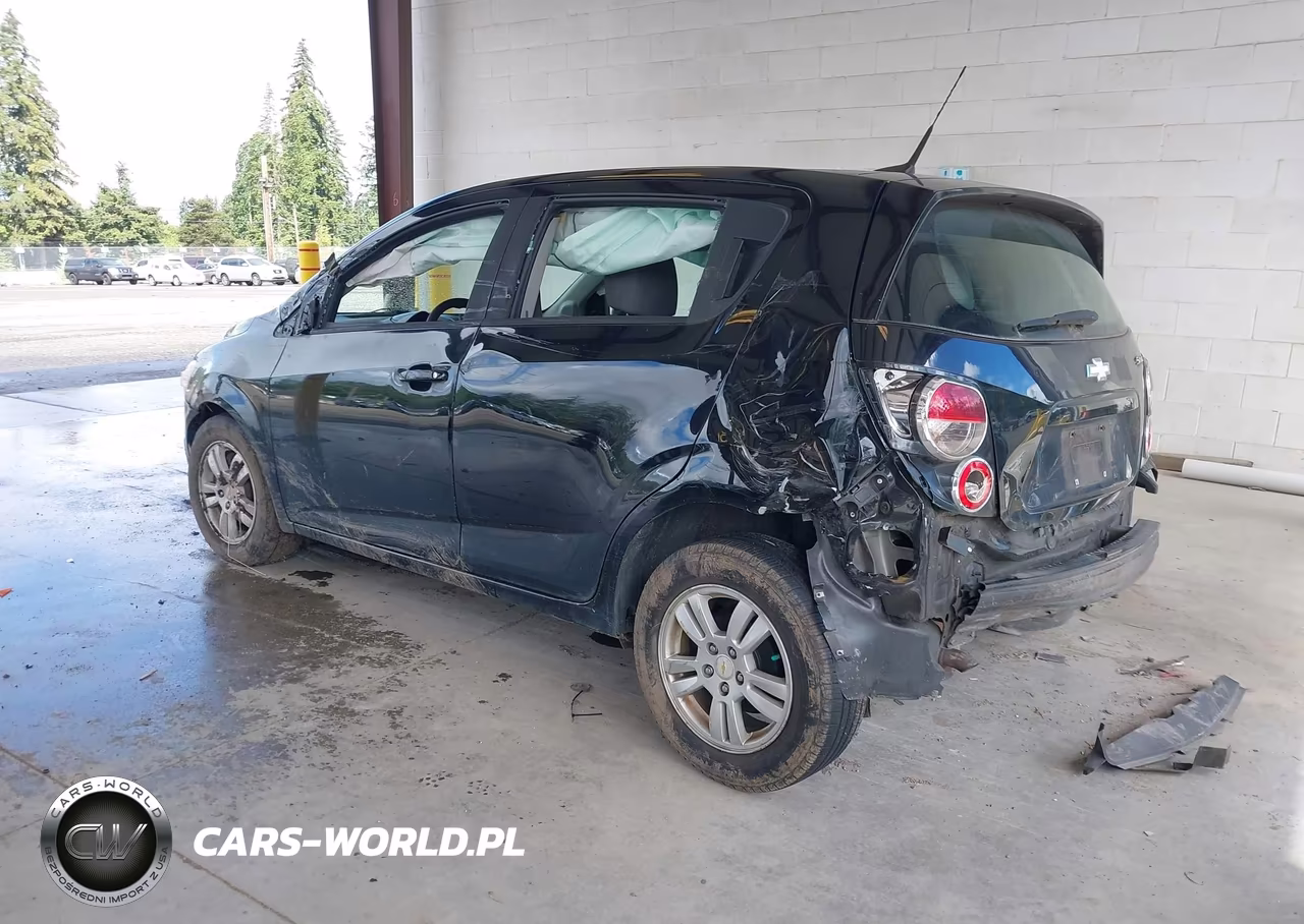 2012 Chevrolet Sonic 2Ls VIN:1G1JA6SH2C4111629 - 3