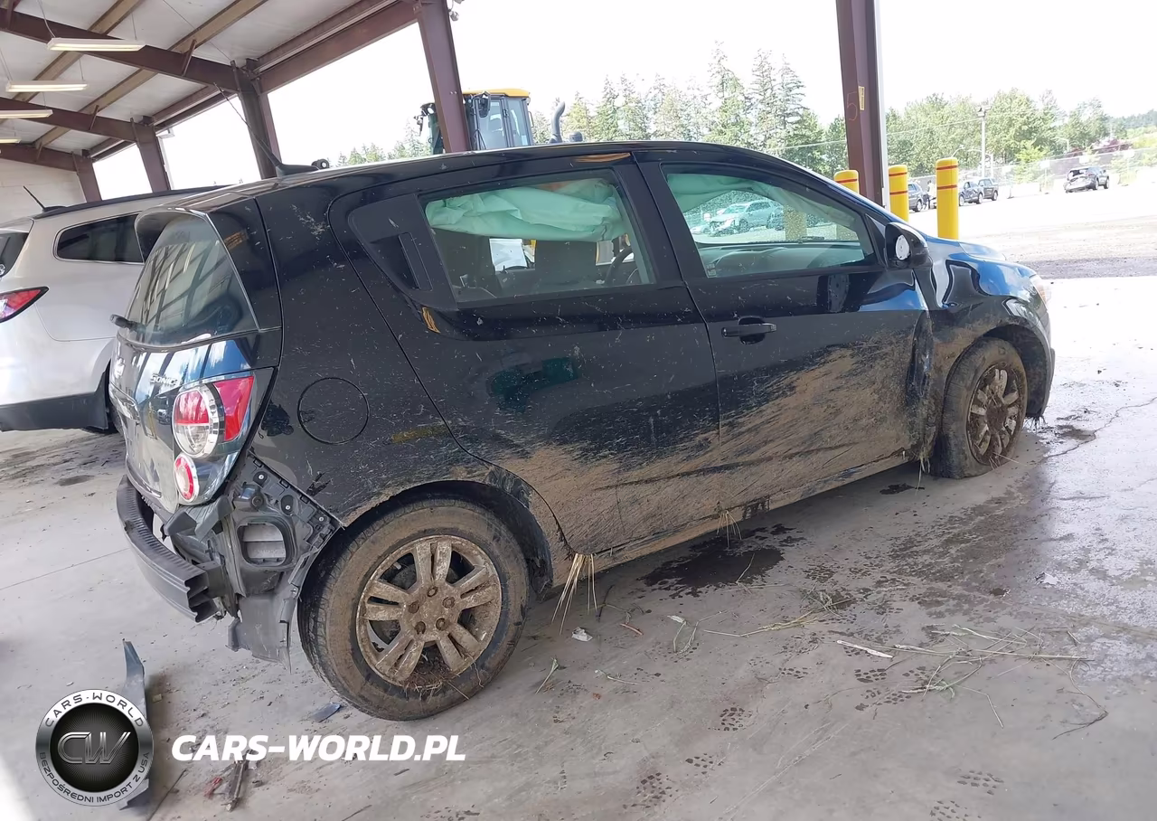 2012 Chevrolet Sonic 2Ls VIN:1G1JA6SH2C4111629 - 4
