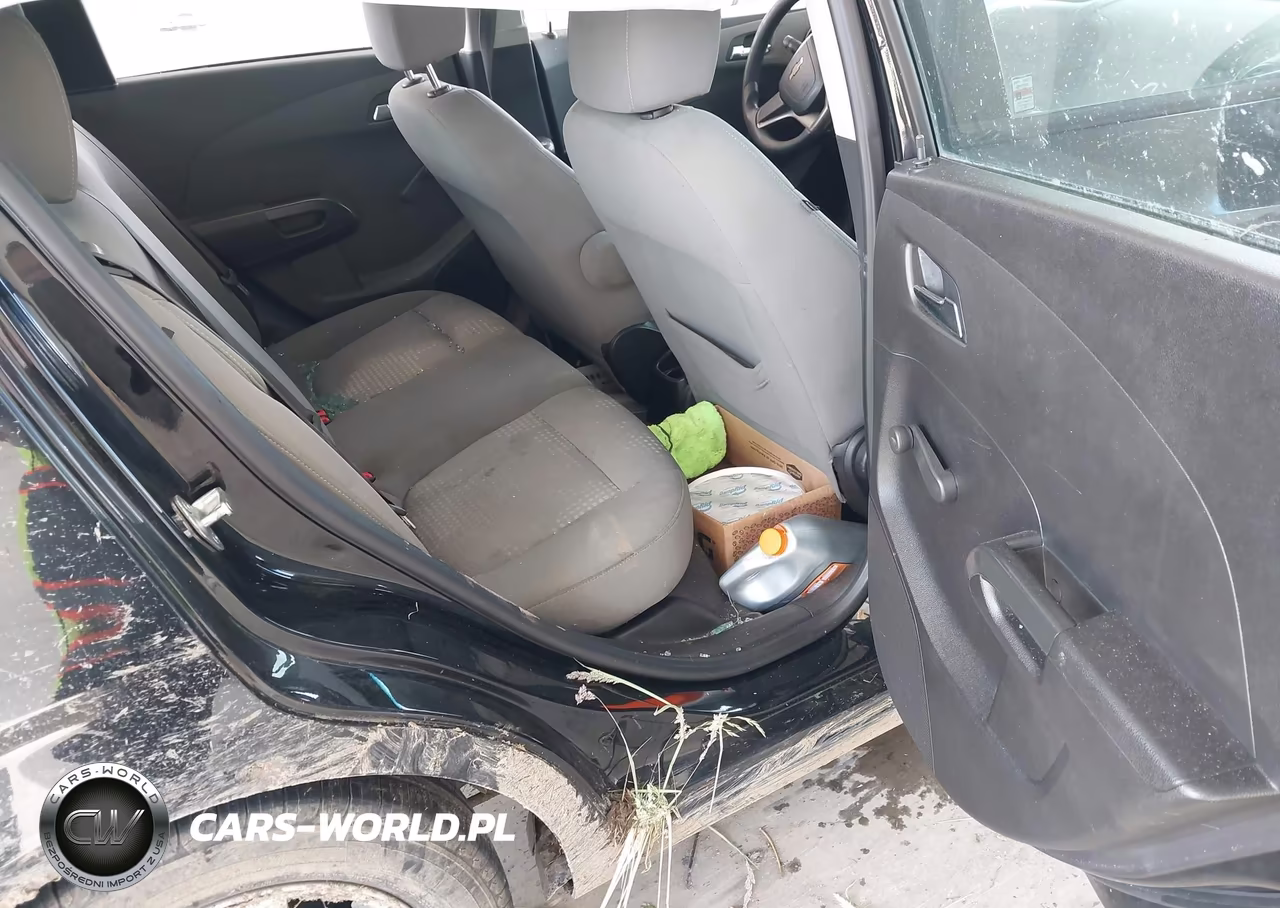 2012 Chevrolet Sonic 2Ls VIN:1G1JA6SH2C4111629 - 8