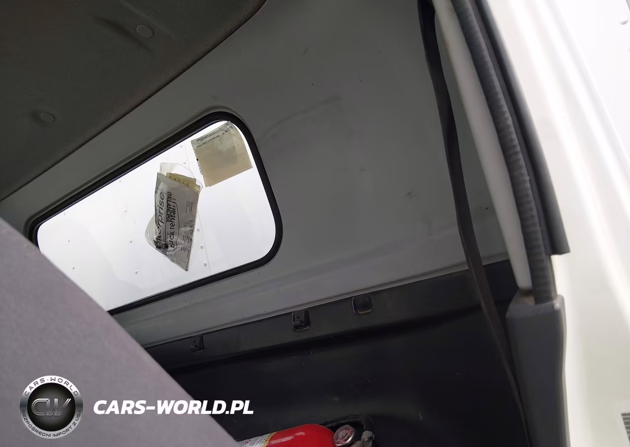 2024 Isuzu Npr Hd VIN:54DC4W1DXRS203125 - 6