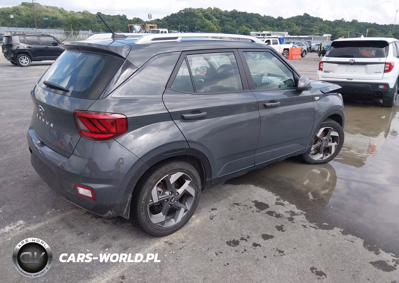 2024 Hyundai Venue Sel VIN:KMHRC8A34RU299242 - 4