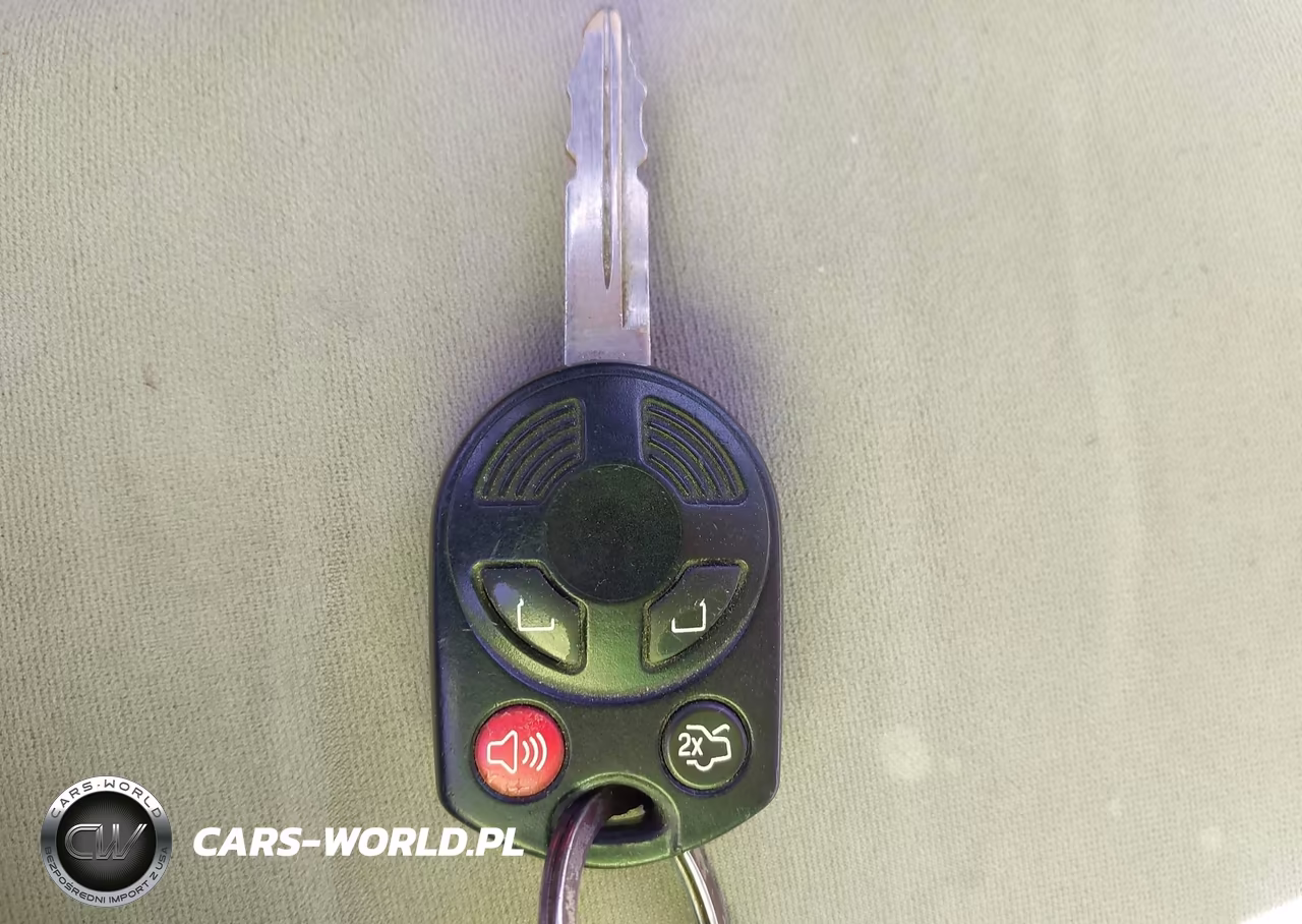 2008 Ford Fusion S VIN:3FAHP06Z08R147389 - 11