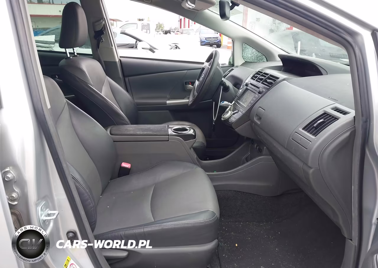 2012 Toyota Prius V Five VIN:JTDZN3EU0C3037476 - 5