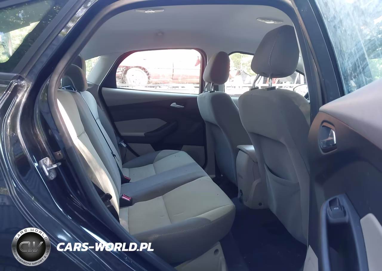 2012 Ford Focus Se VIN:1FAHP3F28CL297519 - 8
