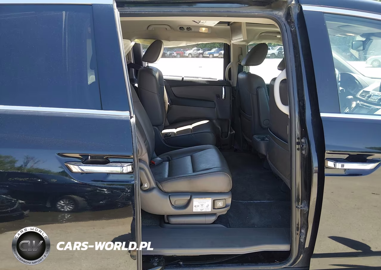 2015 Honda Odyssey Touring-Touring Elite VIN:5FNRL5H94FB029784 - 8