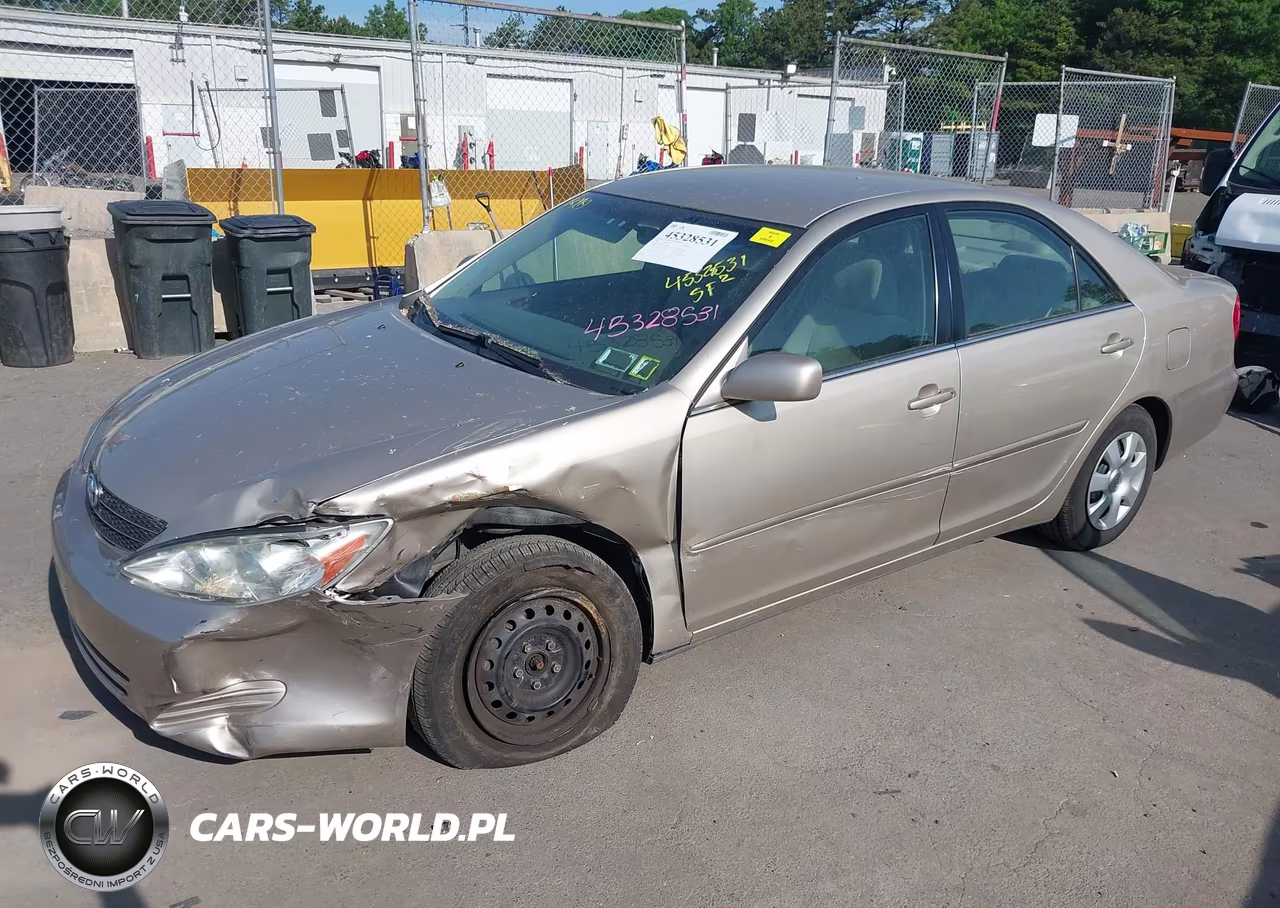 2004 Toyota Camry Le VIN:4T1BE32K84U931396 - 2