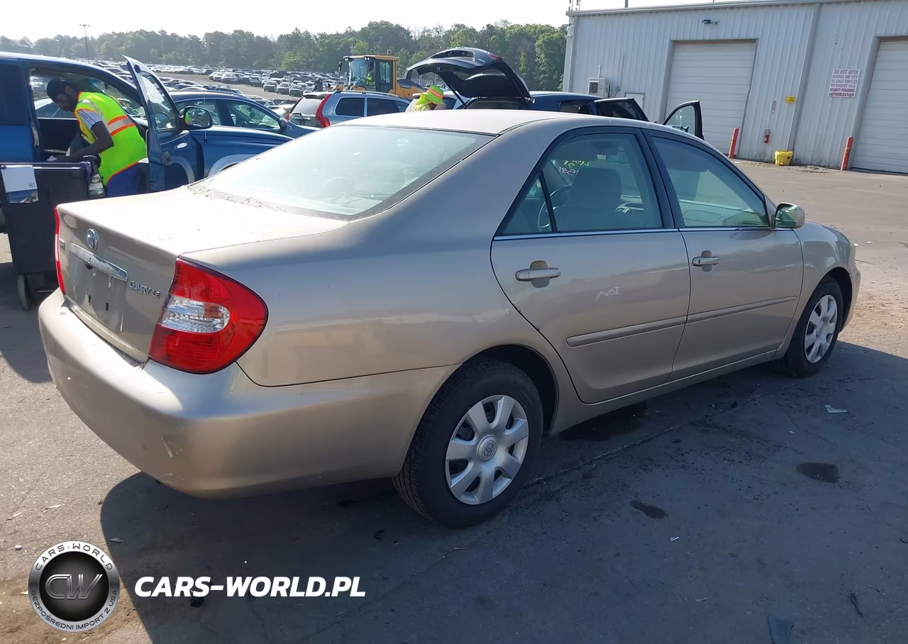 2004 Toyota Camry Le VIN:4T1BE32K84U931396 - 4