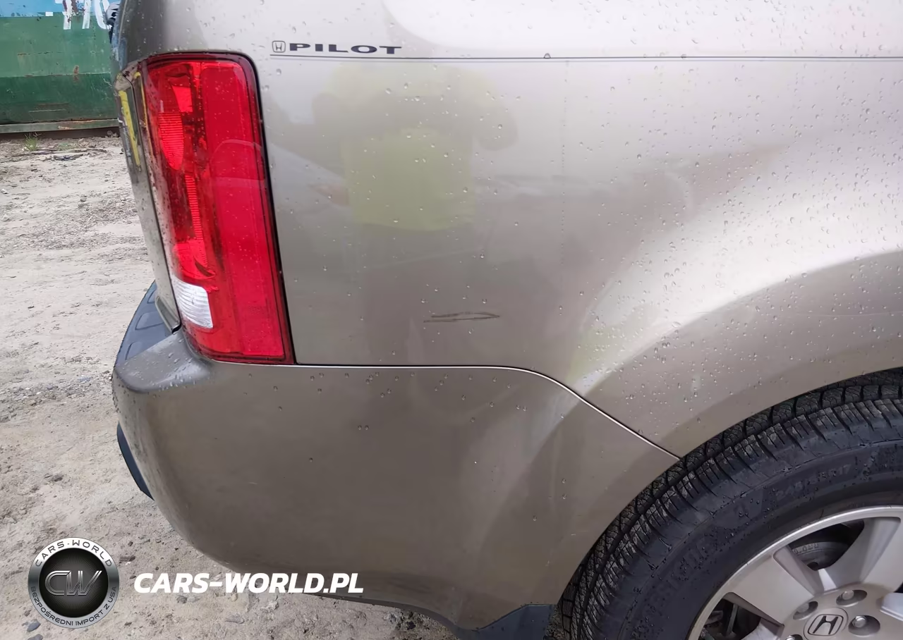 2010 Honda Pilot Ex-L VIN:5FNYF3H50AB006340 - 18