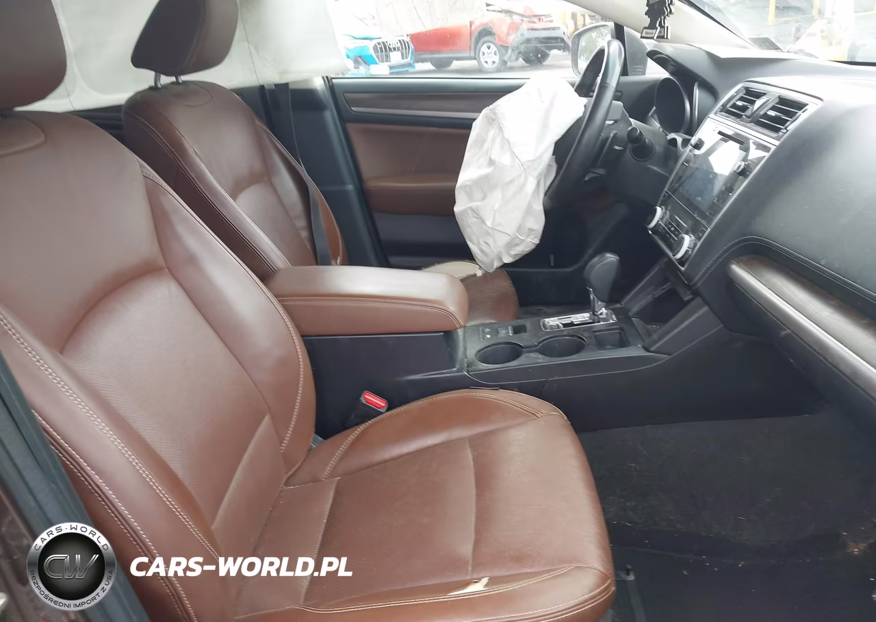 2019 Subaru Outback 2.5I Touring VIN:4S4BSATC8K3375419 - 5