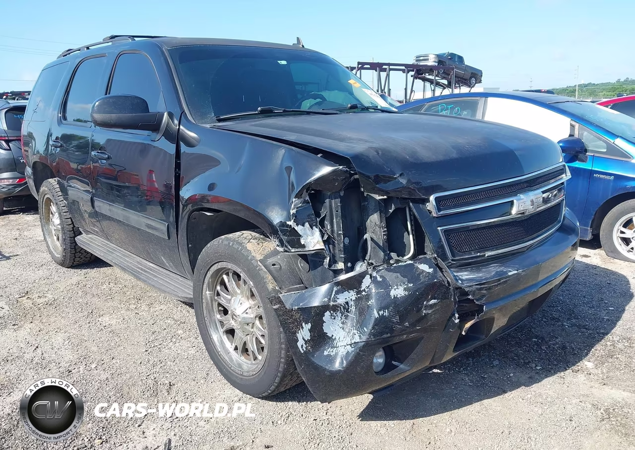 2013 Chevrolet Tahoe Lt – zdjęcie 1 z 17