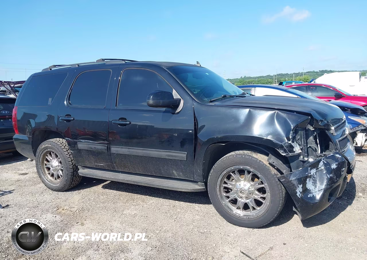 2013 Chevrolet Tahoe Lt VIN:1GNSCBE09DR212702 - 14
