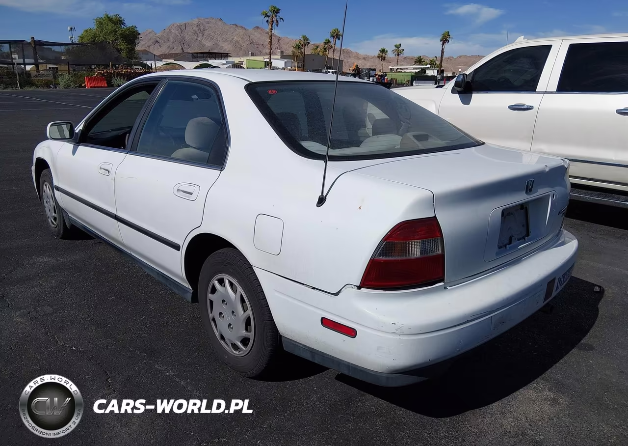 1994 Honda Accord Lx VIN:JHMCD5631RC105852 - 3