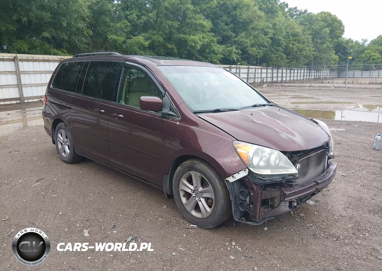 2010 Honda Odyssey Touring – zdjęcie 1 z 17