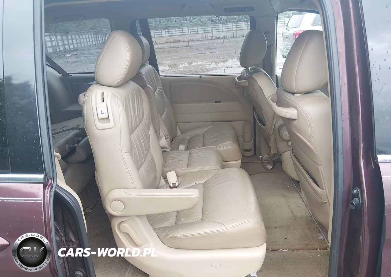 2010 Honda Odyssey Touring VIN:5FNRL3H96AB056661 - 8