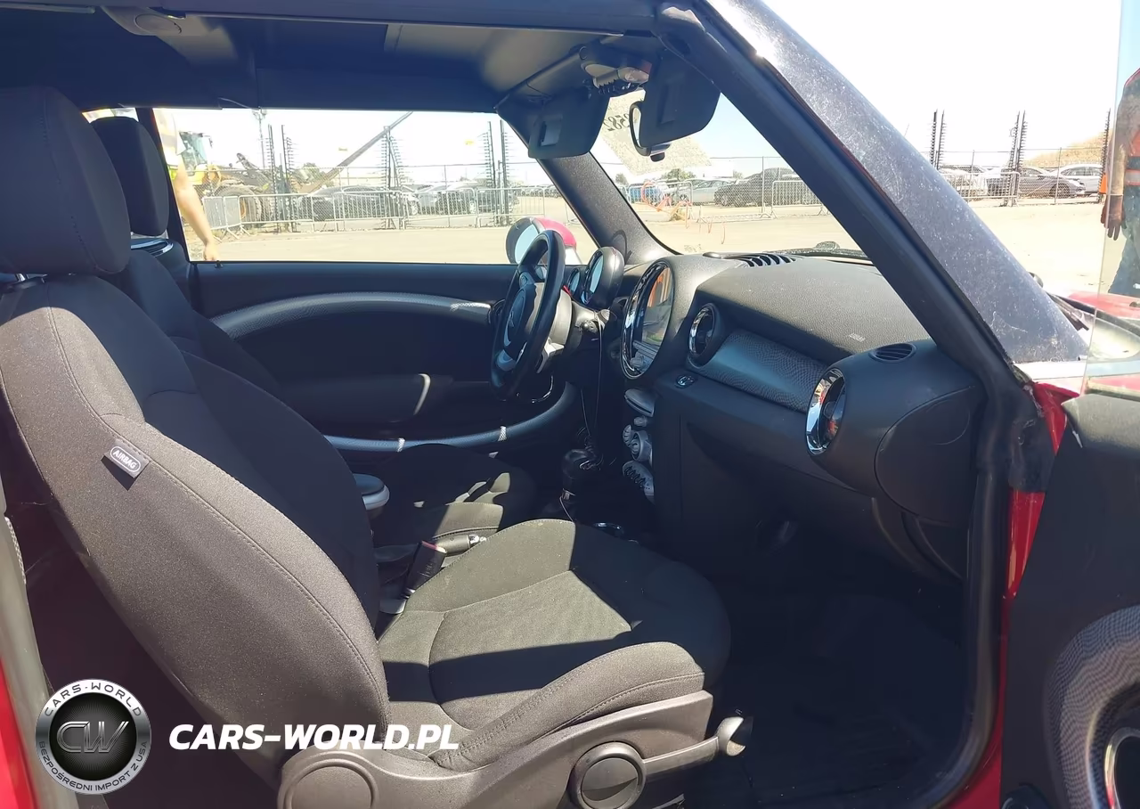2010 Mini Cooper S VIN:WMWMS3C56ATZ85485 - 5