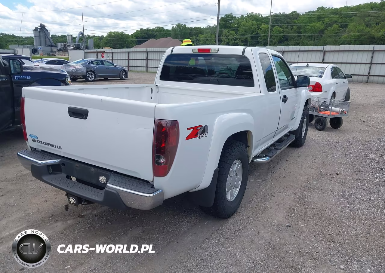 2005 Chevrolet Colorado Ls VIN:1GCDT196258291387 - 4