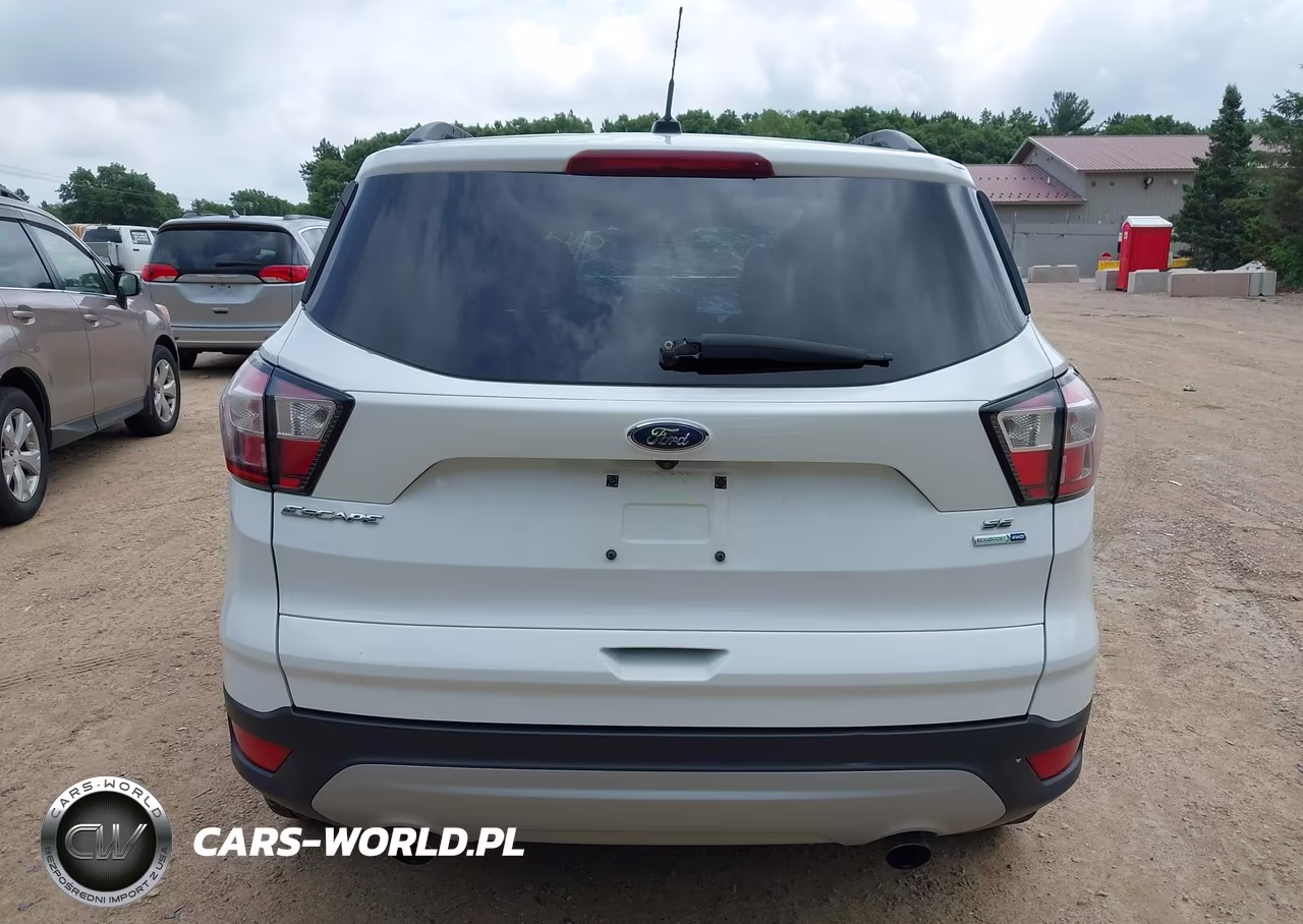 2018 Ford Escape Se VIN:1FMCU9G9XJUC13635 - 17